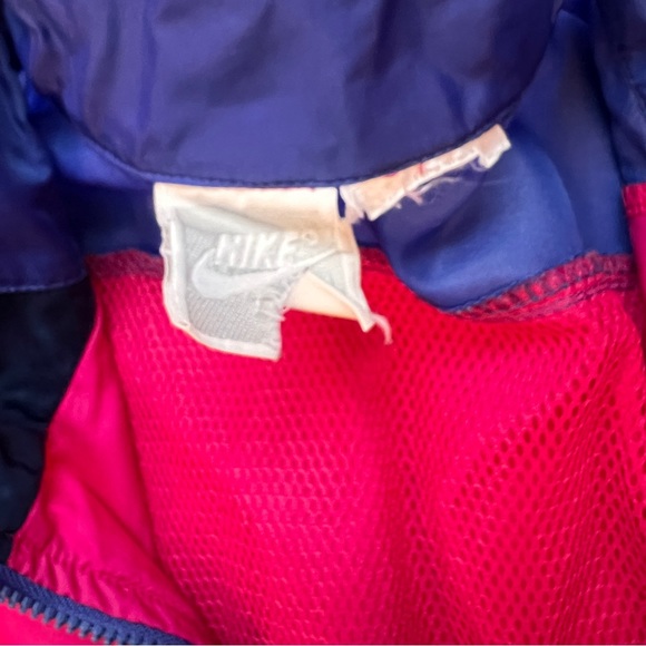 Vintage Nike Dolman Sleeve Windbreaker - Picture 7 of 8